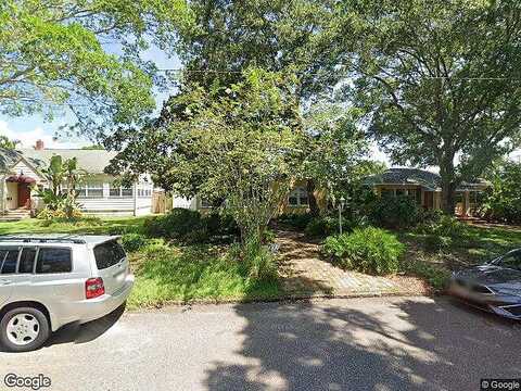 29Th, SAINT PETERSBURG, FL 33704
