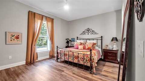 Palmola, LAKELAND, FL 33803