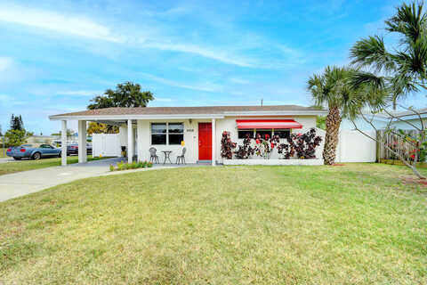 Arnold, LANTANA, FL 33462