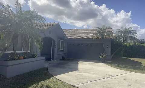 Olde Moat, DAVIE, FL 33331
