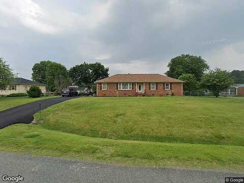 Wanda, MECHANICSVILLE, VA 23116