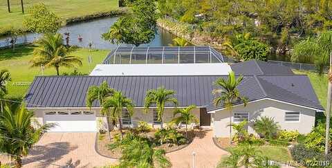 142Nd, PALMETTO BAY, FL 33158