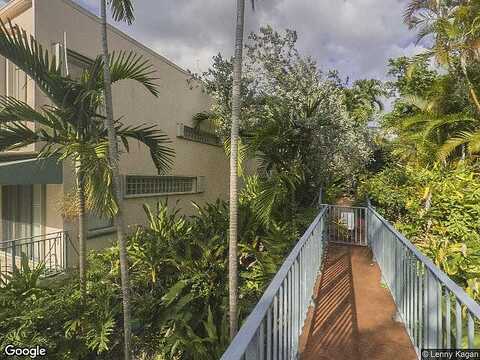 88Th, PINECREST, FL 33156