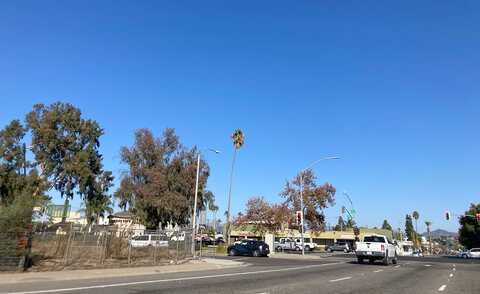 Orange, ESCONDIDO, CA 92025