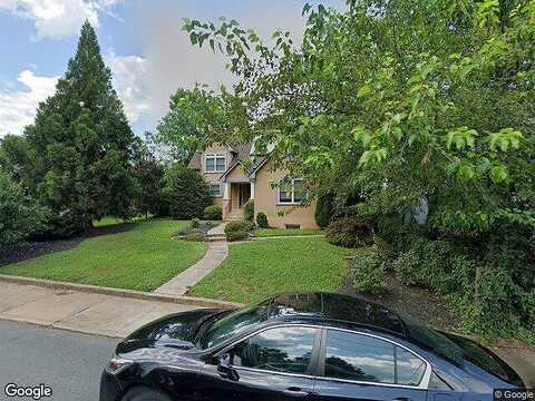 Little High, CHARLOTTESVILLE, VA 22902