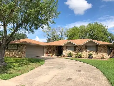 18Th, KINGSVILLE, TX 78363