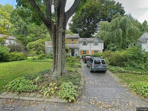 Allendale, WYNNEWOOD, PA 19096