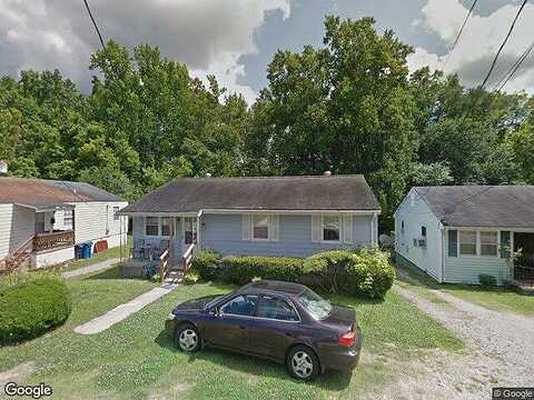 Walnut, PETERSBURG, VA 23803