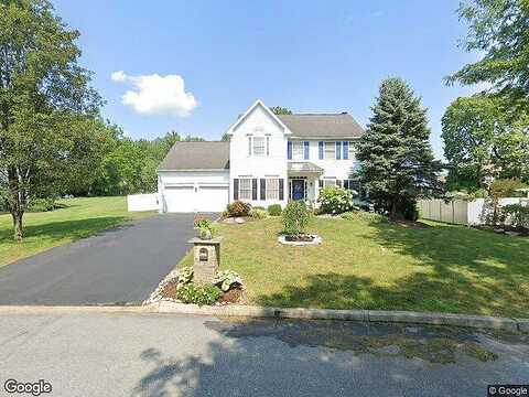 Steele, EASTON, PA 18040