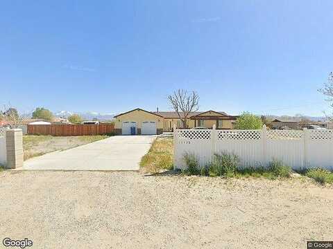 Avenue R2, LITTLEROCK, CA 93543