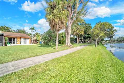 Cherry, PEMBROKE PINES, FL 33026