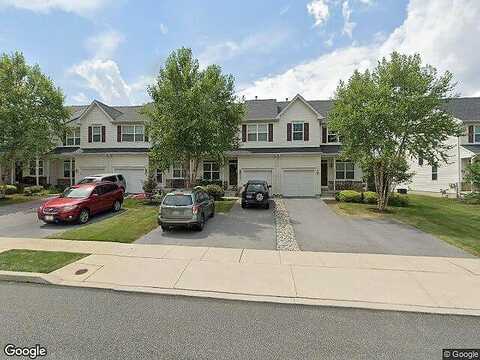 King, BREINIGSVILLE, PA 18031