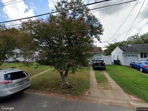 Julianna, NORFOLK, VA 23502