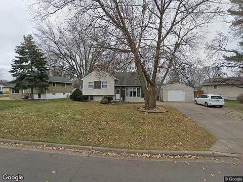 Cedar, SAINT PAUL, MN 55112
