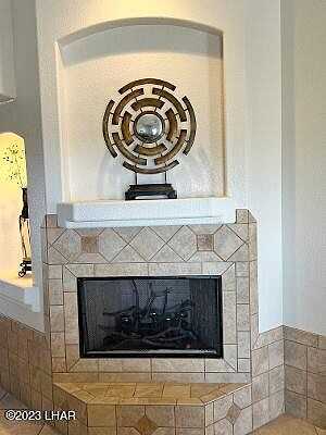 Hound, LAKE HAVASU CITY, AZ 86404
