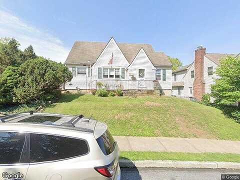 Forrest, FOUNTAIN HILL, PA 18015