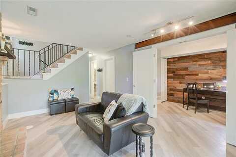 122Nd, BURNSVILLE, MN 55337