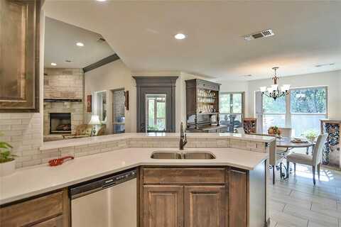 Calviton, GRANBURY, TX 76049