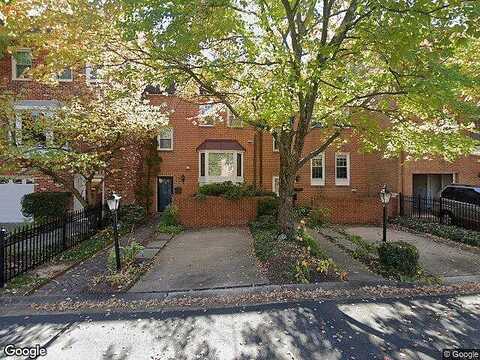 Mclean Park Manor, MC LEAN, VA 22101