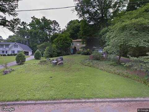 Deer, LILBURN, GA 30047
