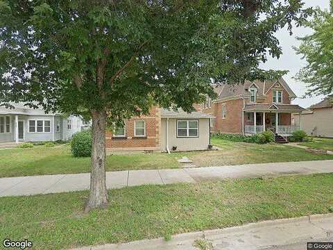 Broadway, NEW ULM, MN 56073