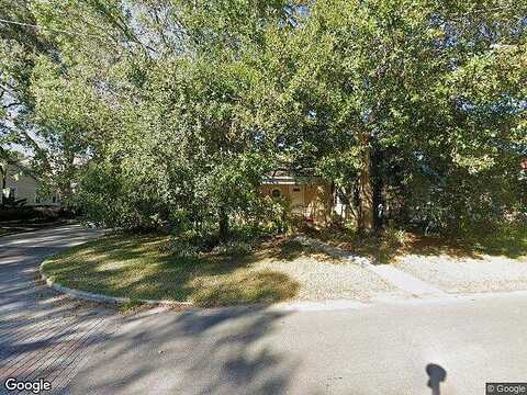 24Th, SAINT PETERSBURG, FL 33704