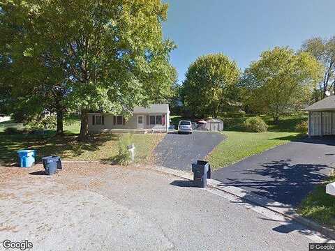 Springtree, ROANOKE, VA 24012