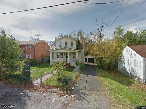 Larchwood, ROANOKE, VA 24012