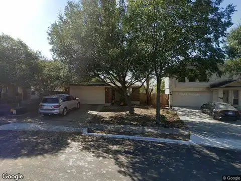 Starling, NEW BRAUNFELS, TX 78130