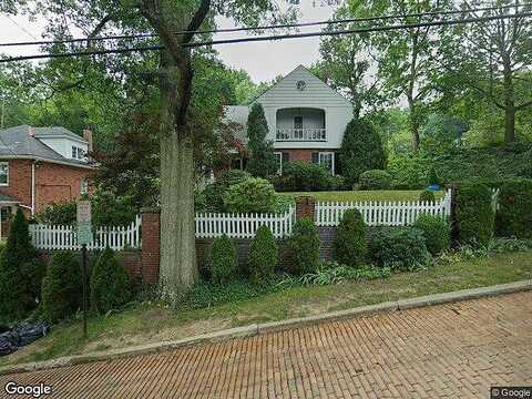 Walnut, PITTSBURGH, PA 15218
