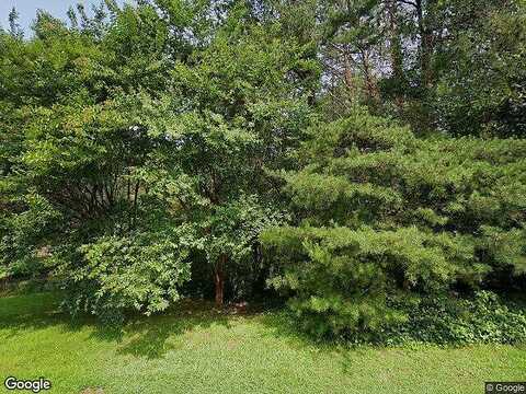 Boulder Spring, CHARLOTTESVILLE, VA 22902