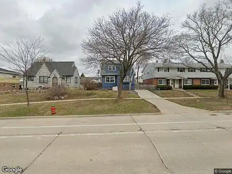 Howard, MILWAUKEE, WI 53228