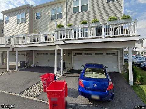 Sapphire, MALVERN, PA 19355