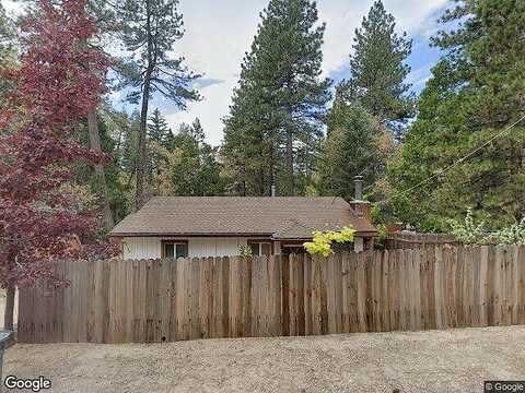 Cove, RUNNING SPRINGS, CA 92382