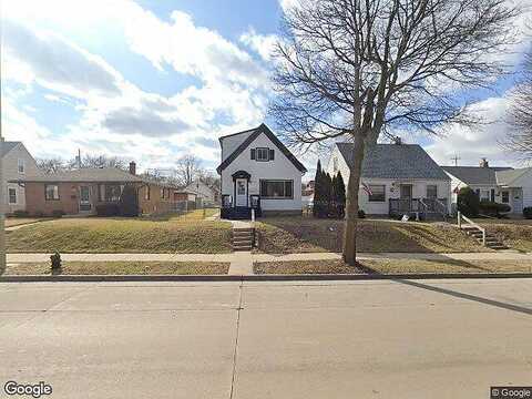 6Th, MILWAUKEE, WI 53215