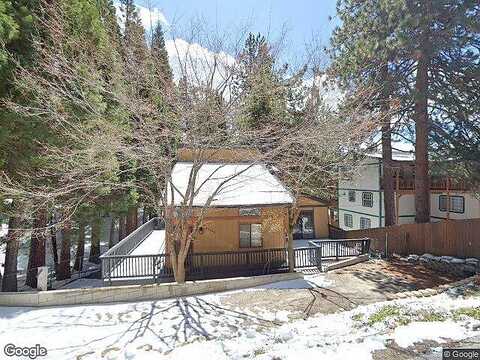 Valley Oak, RUNNING SPRINGS, CA 92382