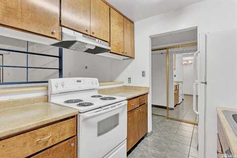 Lakeside, RENO, NV 89509