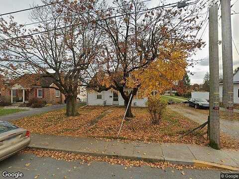 Maple, MANCHESTER, PA 17345
