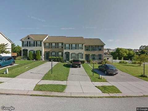 Zachary, HANOVER, PA 17331