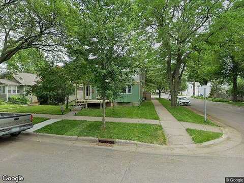 Palace, SAINT PAUL, MN 55105