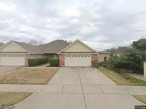 Trailwood, HURST, TX 76053