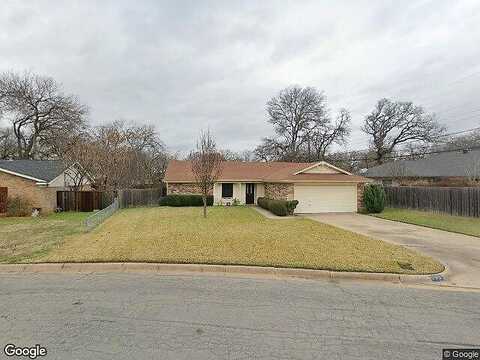 Englewood, HURST, TX 76053