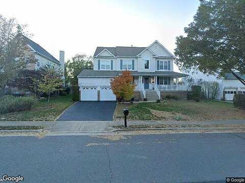 Macalister, LEESBURG, VA 20175