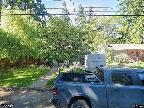 90Th, PORTLAND, OR 97220