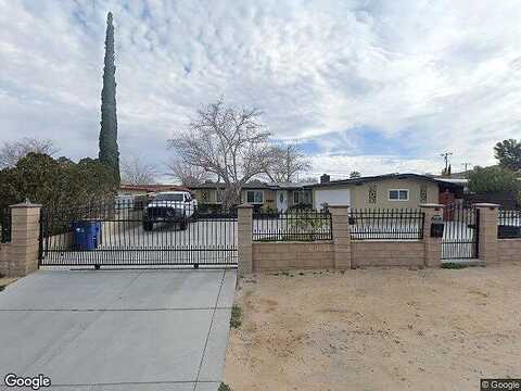 Yucca Tree, PALMDALE, CA 93551