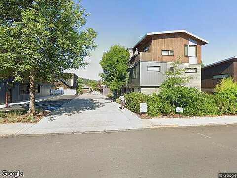Friendly, EUGENE, OR 97405