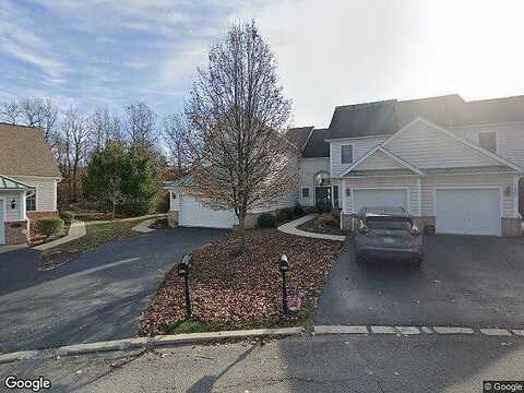Robinson Close, MOOSIC, PA 18507