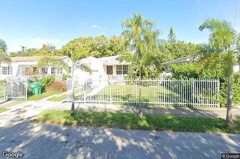 16Th, MIAMI, FL 33145