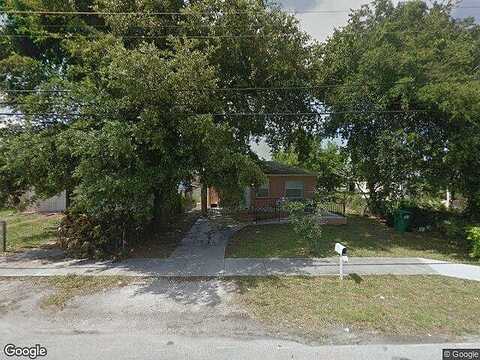 154Th, OPA LOCKA, FL 33054