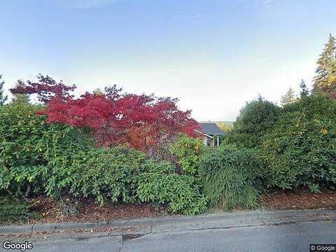 11Th, POULSBO, WA 98370